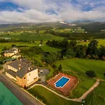 Hacienda Llamabua Навия