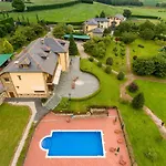 Hacienda Llamabua Навия