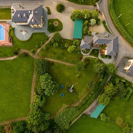 Hacienda Llamabua Hotel apartamentowy 3*