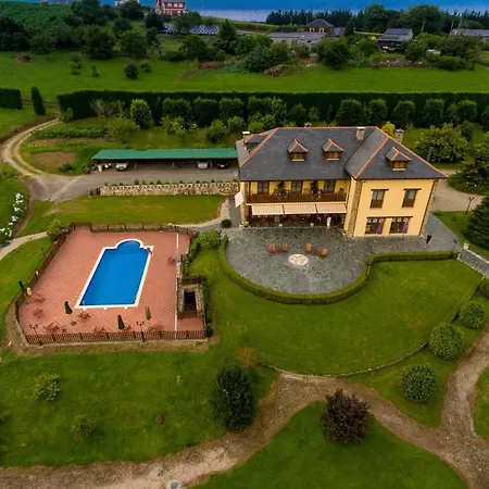 Hacienda Llamabua Navia