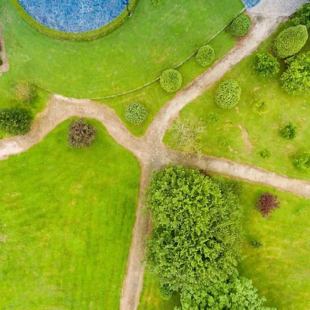 Hacienda Llamabua Hotel apartamentowy Navia