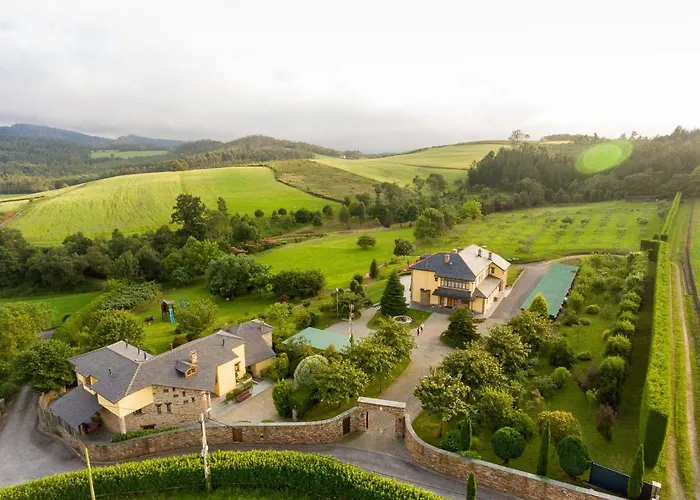 Hacienda Llamabua Apartahotel 3*