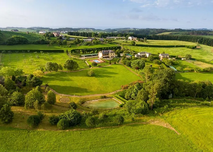 Hacienda Llamabua Apartahotel Navia